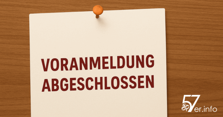 Notizzettel auf Holzuntergrund mit der Aufschrift "Voranmeldung abgeschlossen" in dunkelroter Schrift